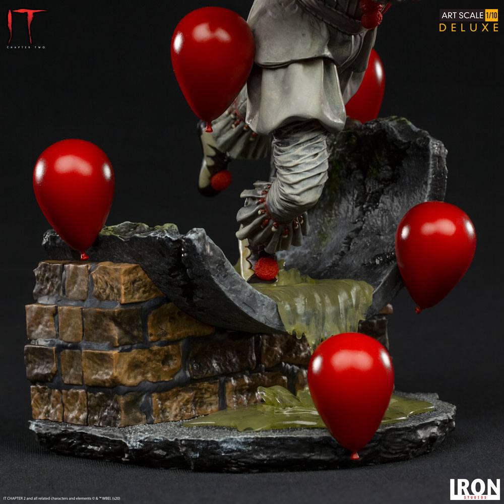 IRON STUDIO - It Chapter Two DeLuxe Art Scale Statue 1:10 Pennywise