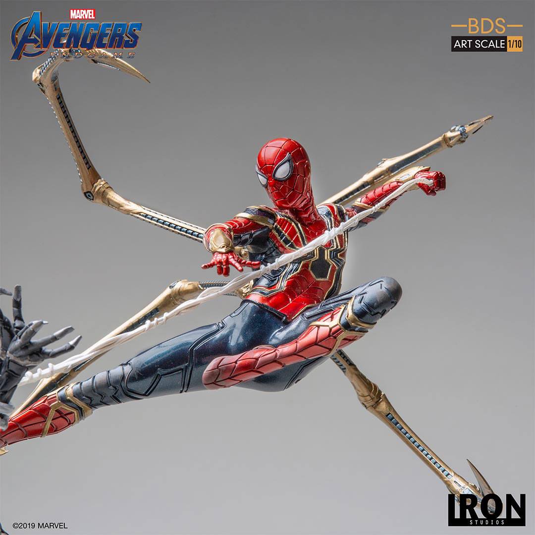 IRON STUDIO - Marvel - Avengers Endgame BDS Art Scale Statue 1:10 Iron Spider vs Outrider