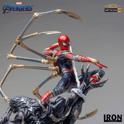 IRON STUDIO - Marvel - Avengers Endgame BDS Art Scale Statue 1:10 Iron Spider vs Outrider
