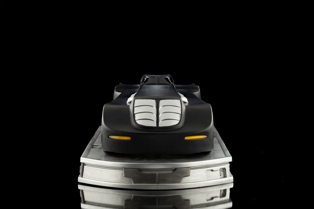 IRON STUDIO - Dc Comics - Batman The Animated Series (1992) Art Scale 1:10 Batmobile
