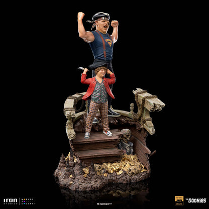 IRON STUDIOS - The Goonies Deluxe Art Scale Statue 1/10 Sloth and Chunk