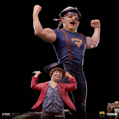 IRON STUDIOS - The Goonies Deluxe Art Scale Statue 1/10 Sloth and Chunk