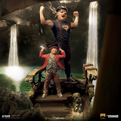 IRON STUDIOS - The Goonies Deluxe Art Scale Statue 1/10 Sloth and Chunk