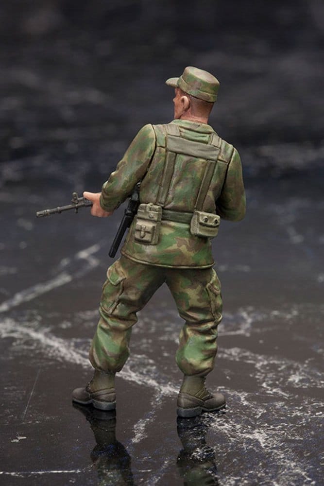 KOTOBUKIYA - Metal Gear Solid V Plastic Model Kit 1/35 Metal Gear Solid Ground Zero Set