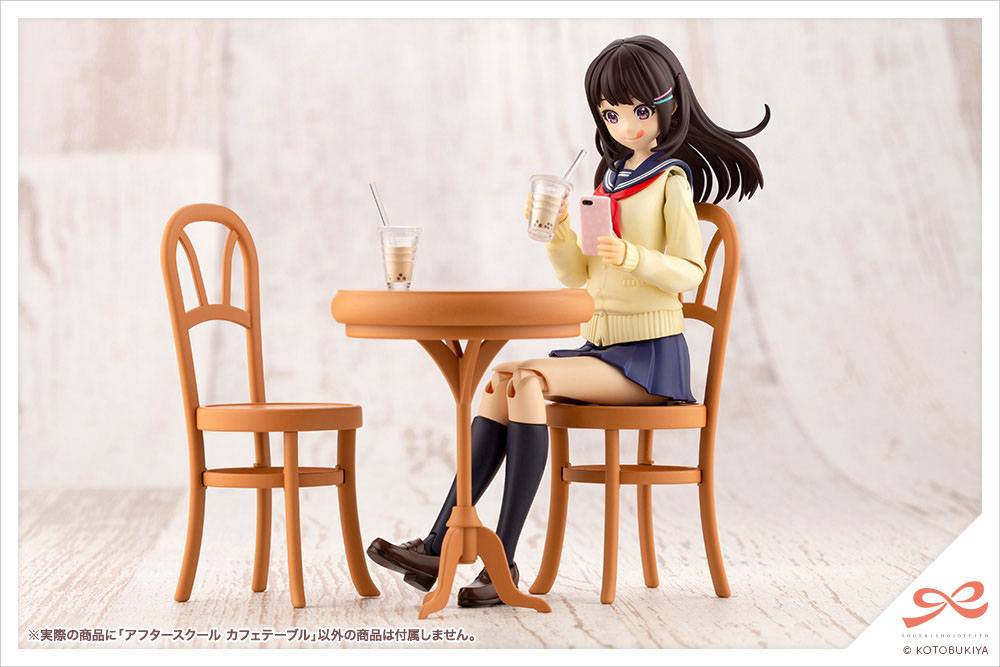 KOTOBUKIYA - Sousai Shojo Teien Model Kit Accesoory Set 1:10 Action Figure ter School Cafe Table