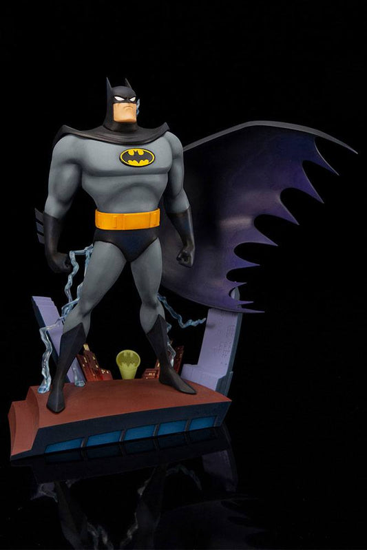 KOTOBUKIYA - Dc Comics - Batman The Animated Series Artfx Pvc Statue 1:10 Batman Opening Sequence Ver