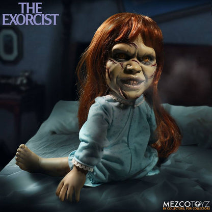 MEZCO - The Exorcist Mega Scale Action Figure with Sound Feature Regan Macneil