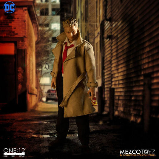 MEZCO - Dc Comics - Action Figure 112 Constantine DeLuxe Edition