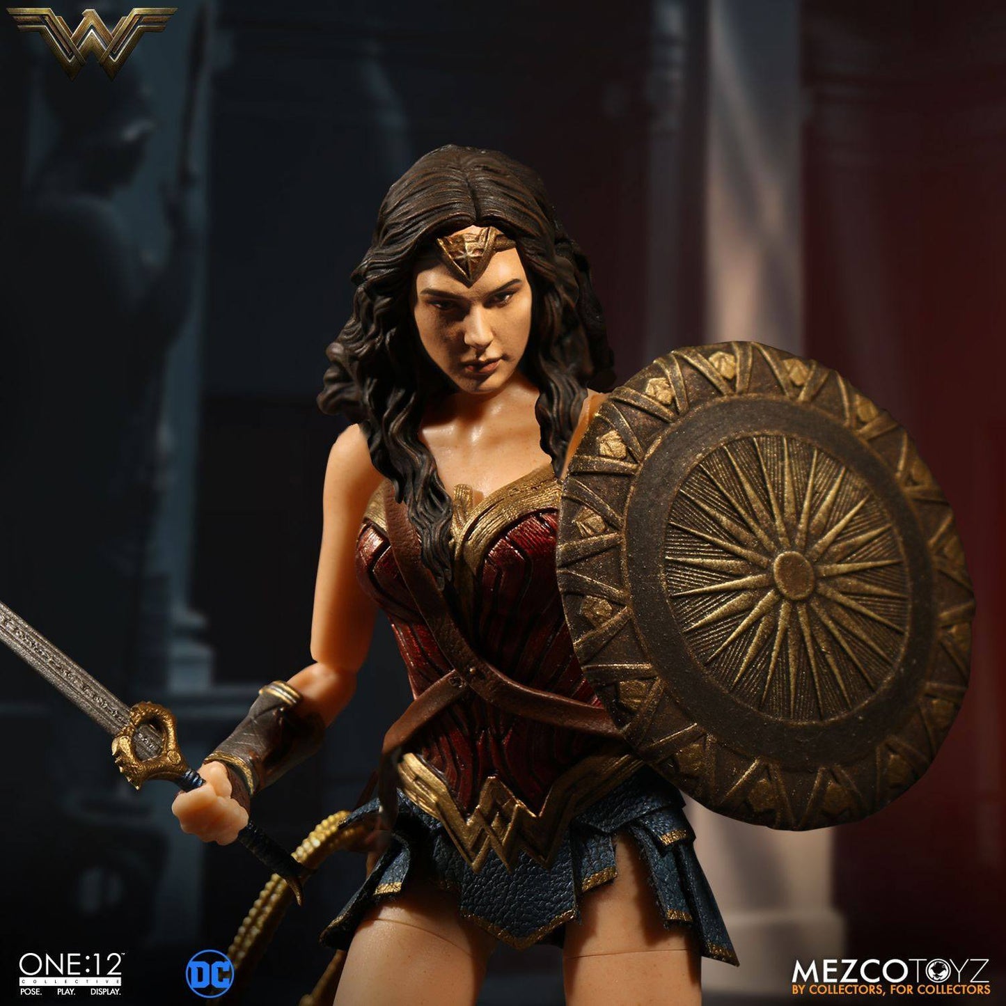 MEZCO - Dc Comics - Action Figure 112 Wonder Woman