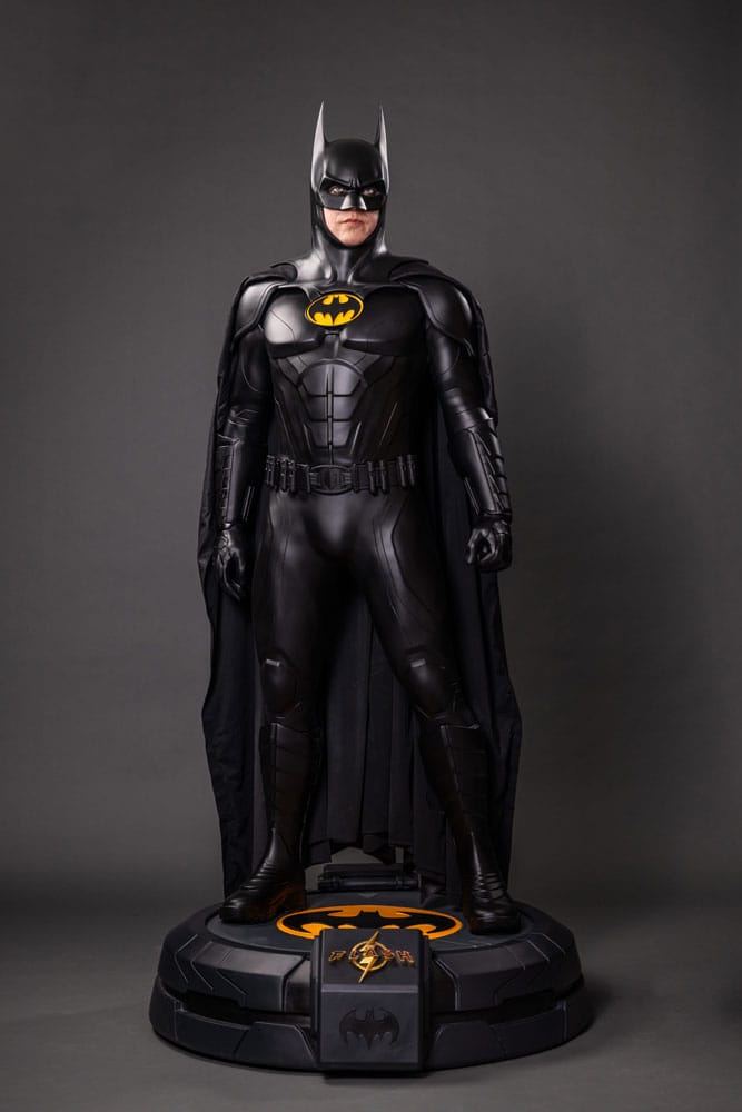 MUCKLE MANNEQUINS - The Flash Life-Size Statue Batman Keaton  211 cm