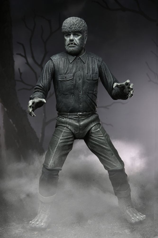 NECA - Universal Monsters Action Figure Ultimate The Wolf Man (Black & White)