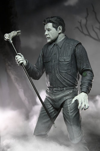 NECA - Universal Monsters Action Figure Ultimate The Wolf Man (Black & White)