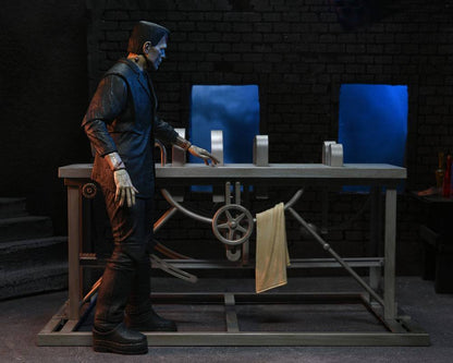 NECA - Universal Monsters Accessory Pack for Action Figure Frankenstein