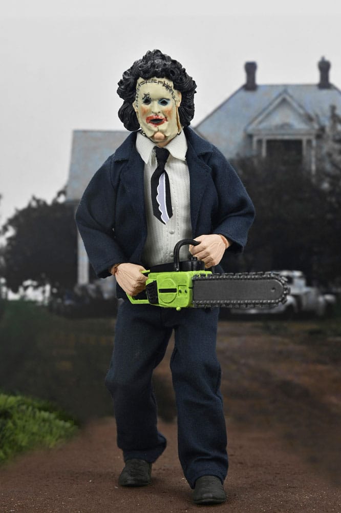 NECA - Texas Chainsaw Massacre Clothed Action Figure Leatherface (Pretty Woman Mask) 50th Anniversary