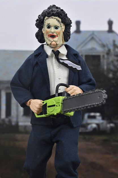 NECA - Texas Chainsaw Massacre Clothed Action Figure Leatherface (Pretty Woman Mask) 50th Anniversary