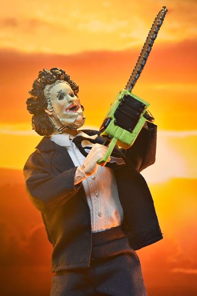 NECA - Texas Chainsaw Massacre Clothed Action Figure Leatherface (Pretty Woman Mask) 50th Anniversary