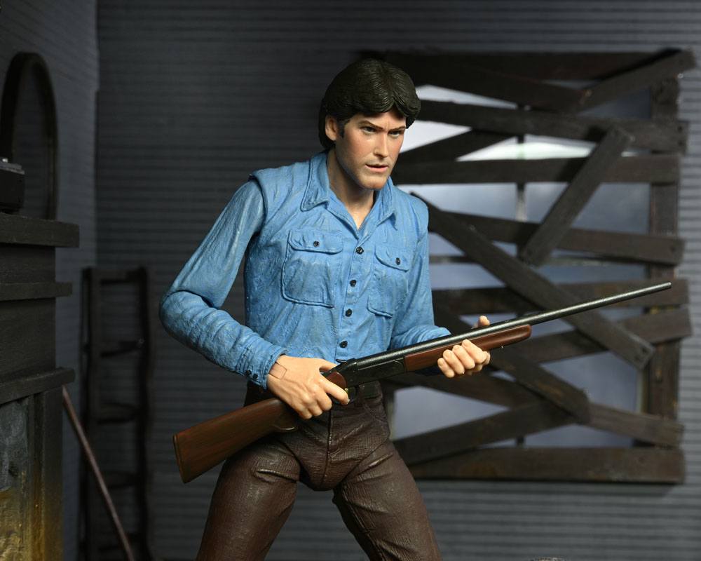 NECA - The Evil Dead Action Figure Ultimate Ash