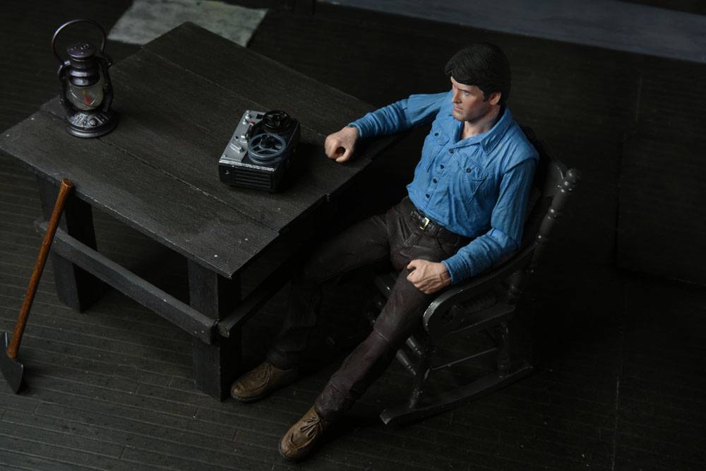 NECA - The Evil Dead Action Figure Ultimate Ash