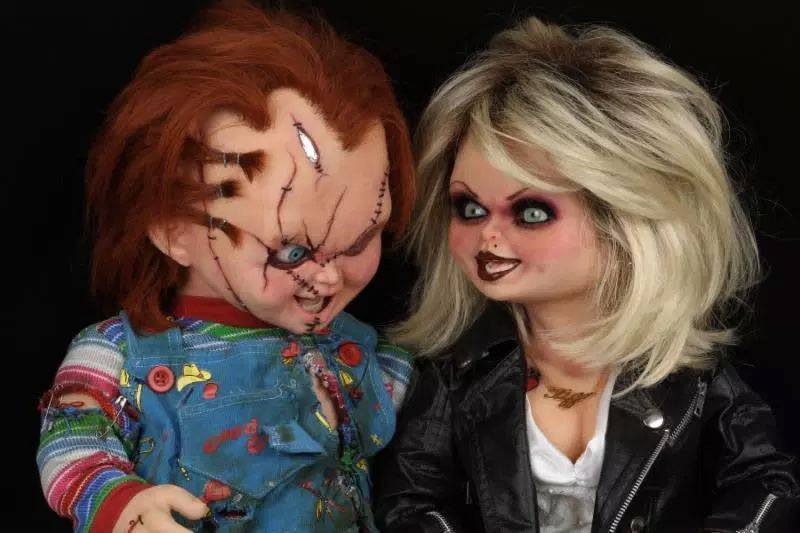 NECA - Bride of Chucky - Chucky Doll - Prop Replica 1/1 ( 76 cm)