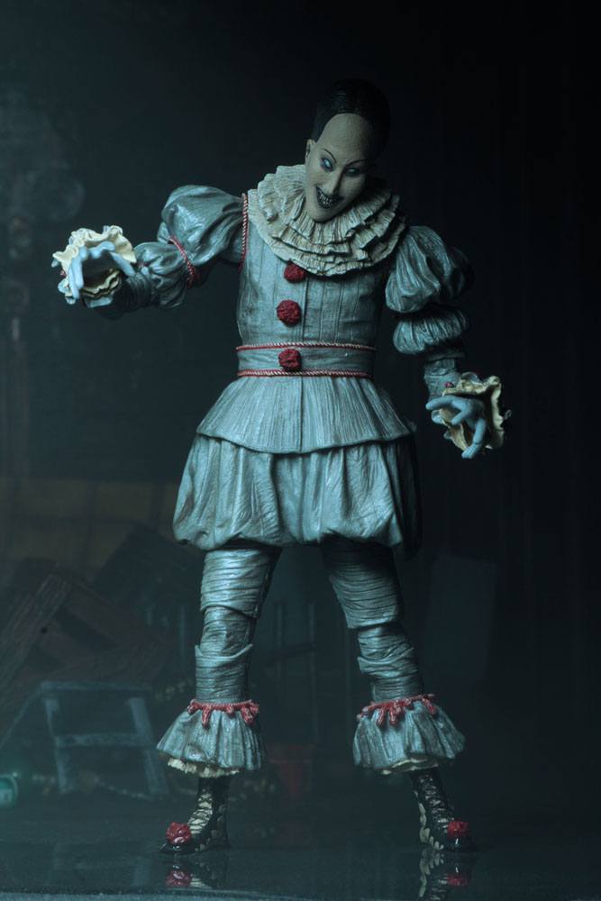 NECA - IT ULTIMATE DANCING CLOWN PENNYWISE ACTION FIGURE