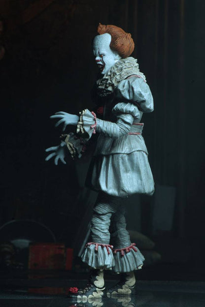 NECA - IT ULTIMATE DANCING CLOWN PENNYWISE ACTION FIGURE