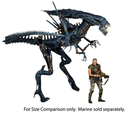 NECA - Aliens - Alien Queen DeLuxe Action Figure