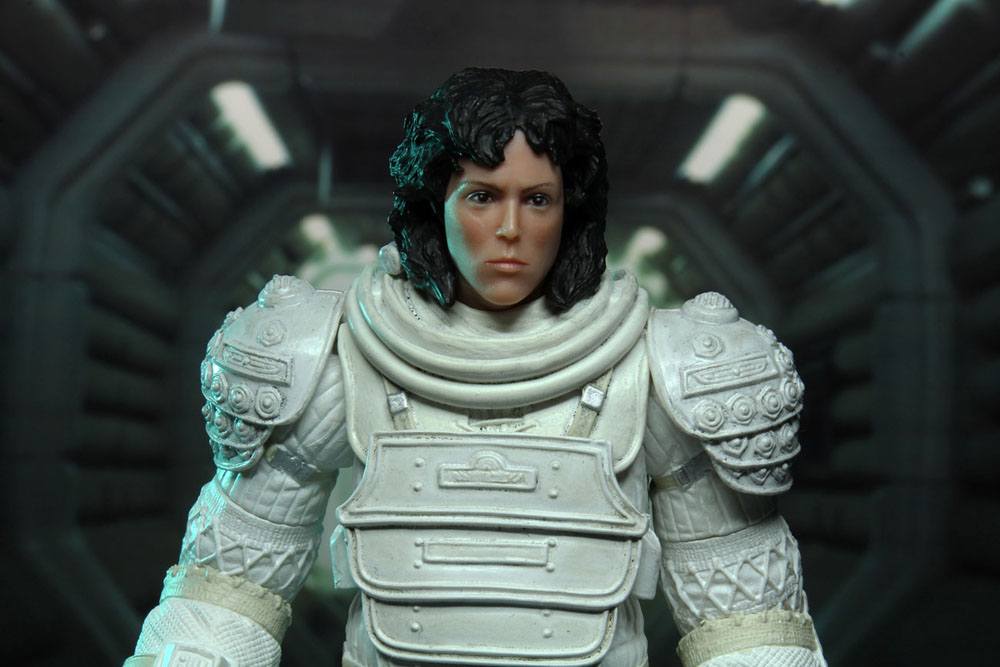 NECA - Alien Action Figure  40th Anniversary Series 4 - Ripley(compression suit)