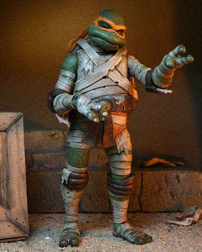 NECA - Universal Monsters x TMNT Teenager Mutant Ninja Turtles Action Figure Ultimate Michelangelo as The Mummy