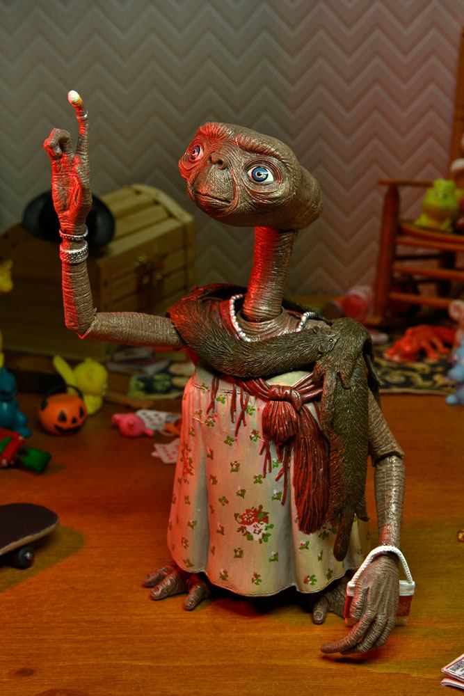 NECA - E.T. 40th Anniversary Dress-Up Ult Af