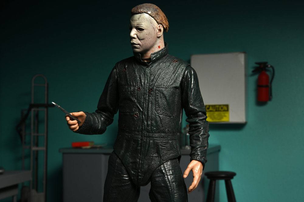 NECA - Halloween II Ultimate Action Figure 2 Pack Michael Myers & Dr Loomis