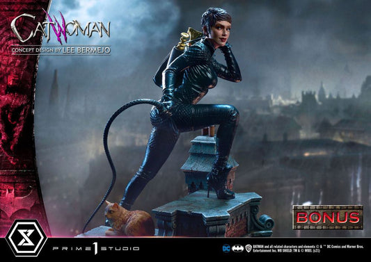 PRIME 1 STUDIOS - Dc Comics - Statue 1:3 Catwoman DeLuxe Bonus Ver Concept Design by Lee Bermejo