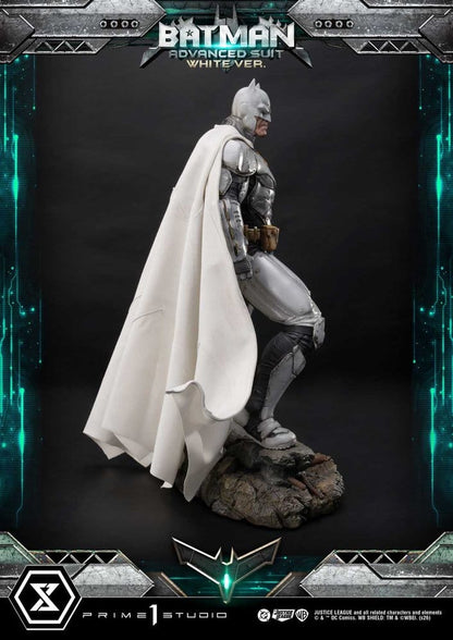 PRIME 1 - DC Comics Ultimate Museum Masterline Statue Batman Advanced Suit White Version (Design By Josh Nizzi)