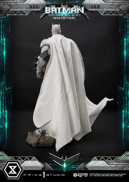 PRIME 1 - DC Comics Ultimate Museum Masterline Statue Batman Advanced Suit White Version (Design By Josh Nizzi)
