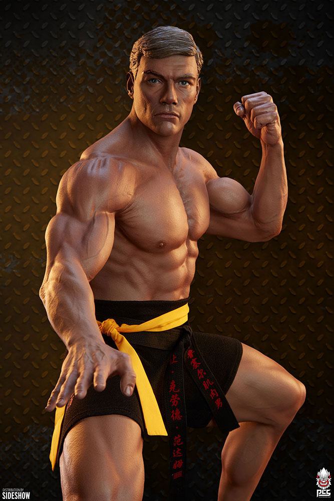 PCS COLLECTIBLES - Jean-Claude Van Damme Statue 1:3 Jean-Claude Van Damme Shotokan Tribute