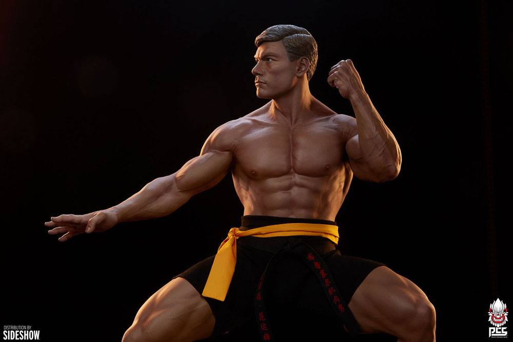 PCS COLLECTIBLES - Jean-Claude Van Damme Statue 1:3 Jean-Claude Van Damme Shotokan Tribute