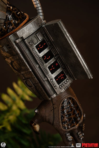 PCS - Predator Statue 1/2 Predator