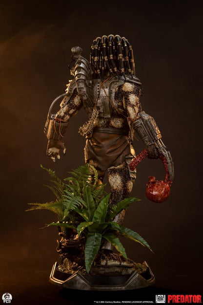 PCS - Predator Statue 1/2 Predator
