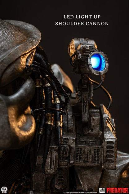 PCS - Predator Statue 1/2 Predator