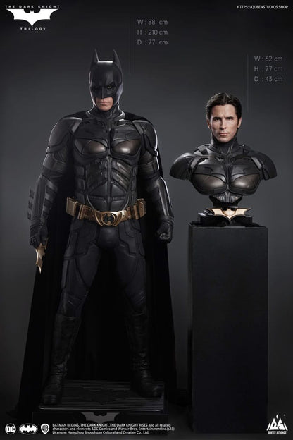 QUEEN STUDIOS - Dc Comics - The Dark Knight Life-Size Statue Batman Ultimate Edition (With Batman Armory)