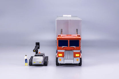 ROBOSEN - Transformers Interactive Auto-Converting Vehicle Optimus Prime Flagship Trailer Kit