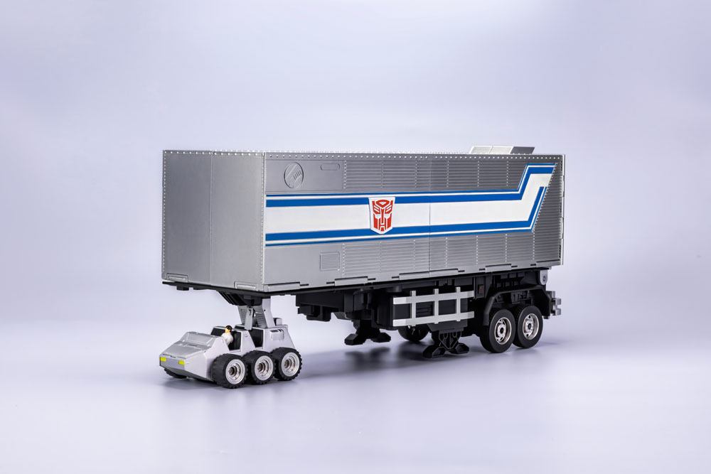 ROBOSEN - Transformers Interactive Auto-Converting Vehicle Optimus Prime Flagship Trailer Kit