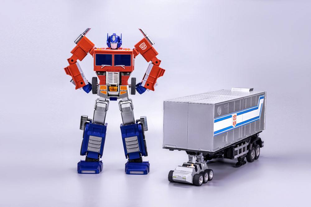 ROBOSEN - Transformers Interactive Auto-Converting Vehicle Optimus Prime Flagship Trailer Kit