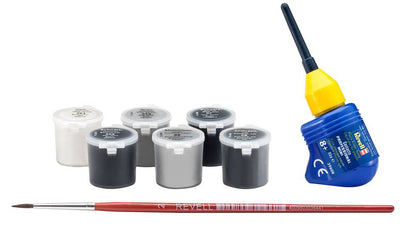 REVELL - Motorhead Model Kit 1/32 Tour Truck