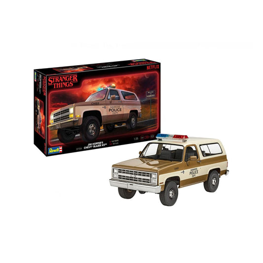 REVELL - Stranger Things Model Kit 1/25 1985 Chevrolet K5 Blazer 19  1/25