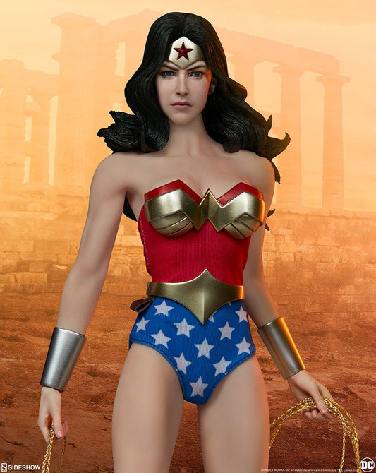 SIDESHOW - Dc Comics - Action Doll 1:6 Wonder Woman