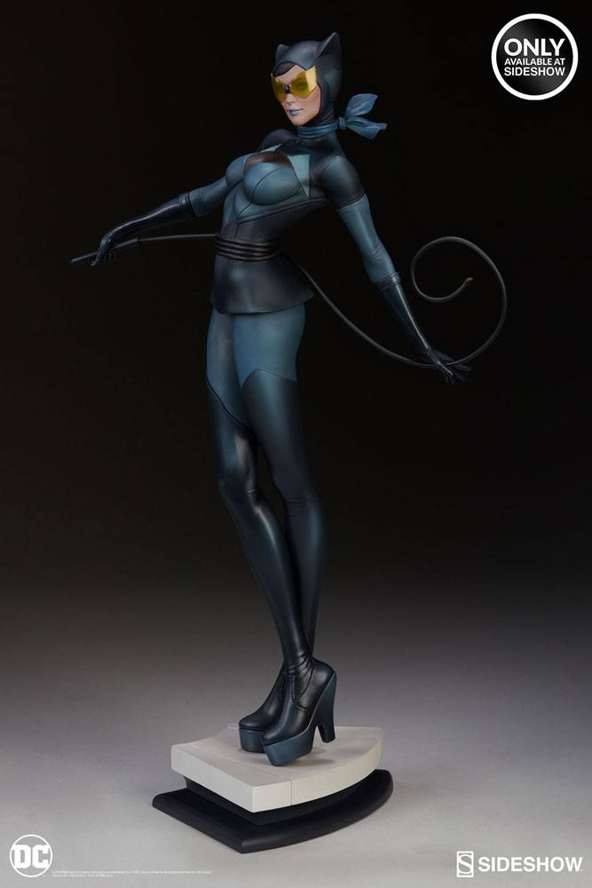 SIDESHOW - Dc Comics - Catwoman Stanley Artgerm Lau Art EXCLUSIVE Statue SS200428