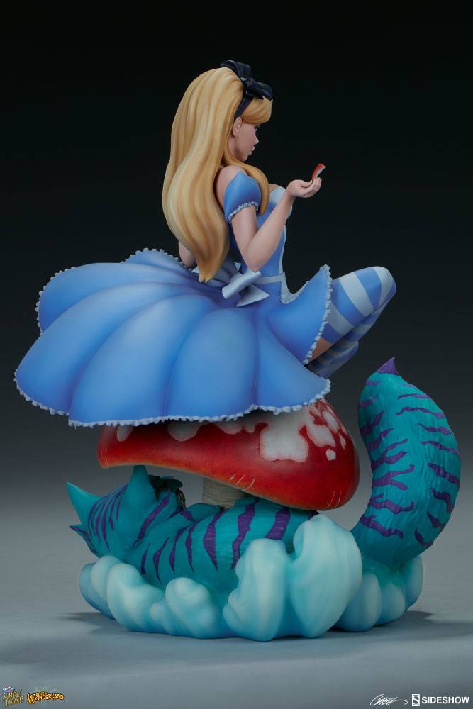 SIDESHOW - Fairy Tale Fantasies Collection Statue Alice in Wonderland SS200506