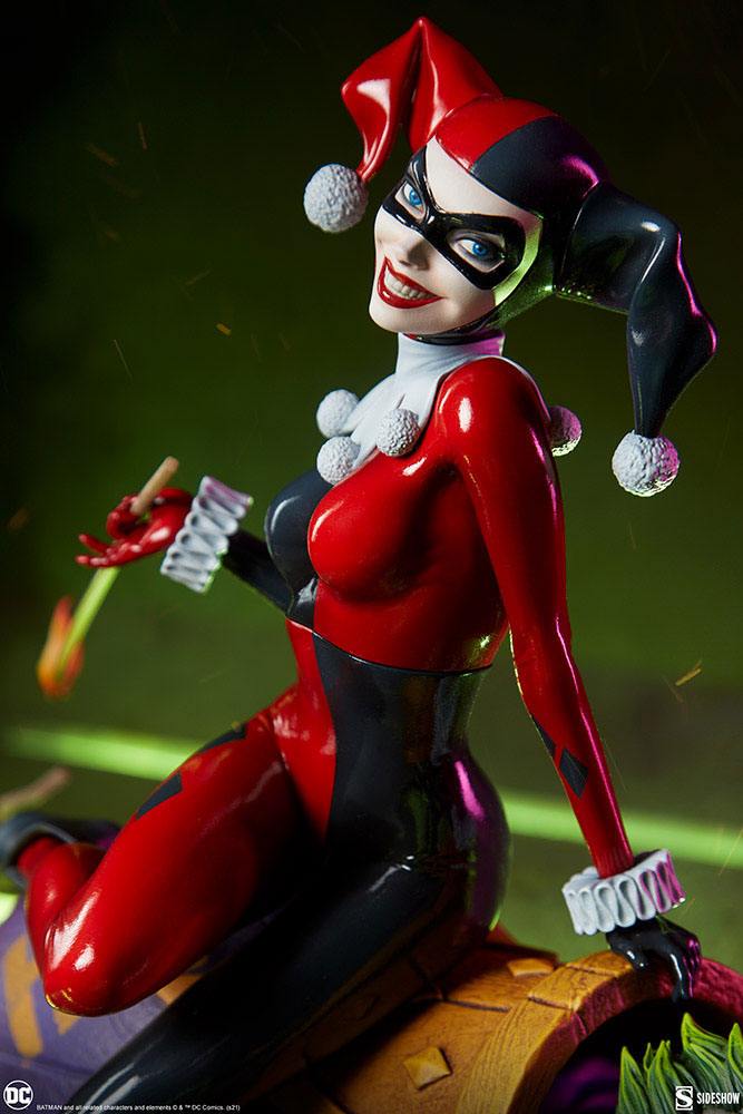 SIDESHOW - DC Comics Diorama Harley Quinn and The Joker