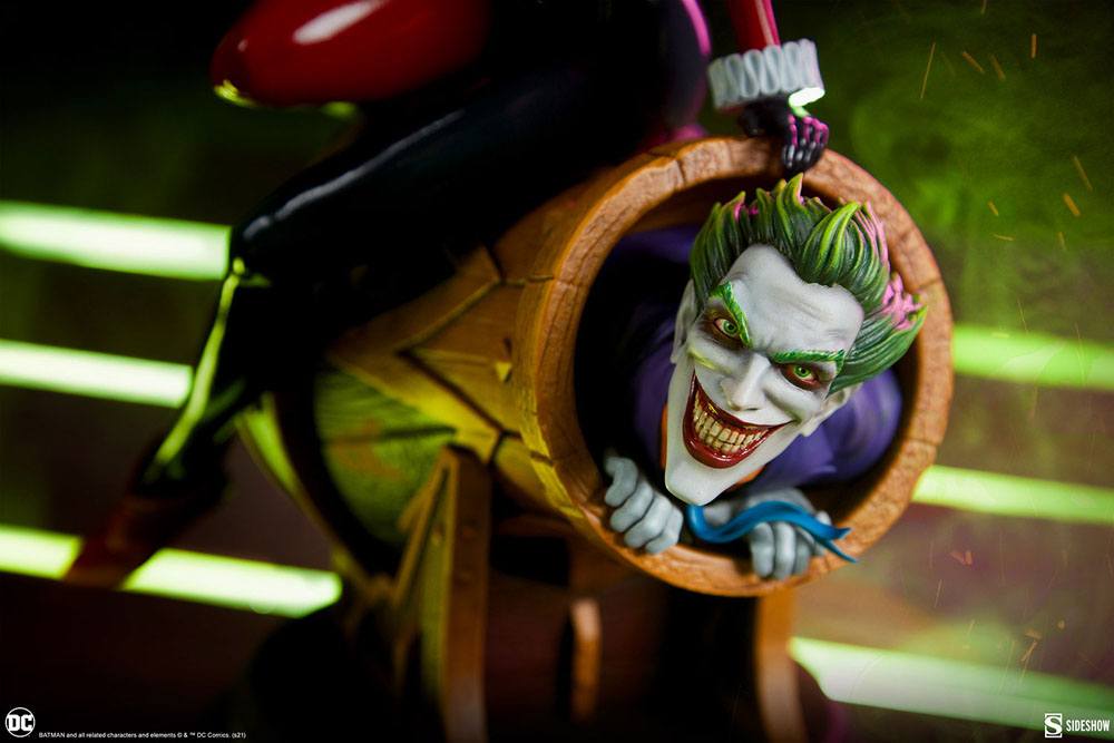 SIDESHOW - DC Comics Diorama Harley Quinn and The Joker