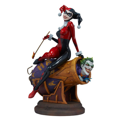 SIDESHOW - DC Comics Diorama Harley Quinn and The Joker